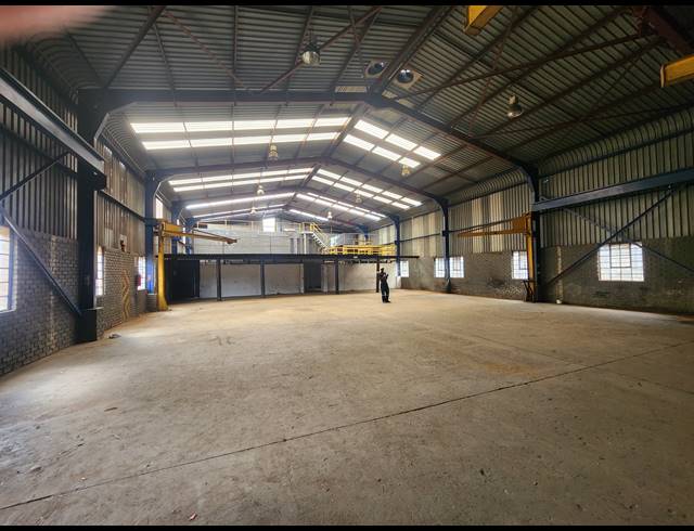 1,001M² WAREHOUSE FOR SALE IN DELVILLE
